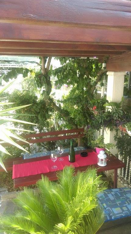 Apartment Danka 奥米什 外观 照片